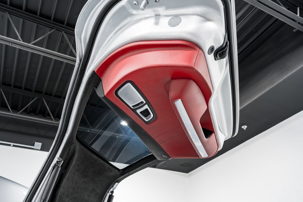Used 2011 Mercedes-Benz SLS AMG Coupe image 9