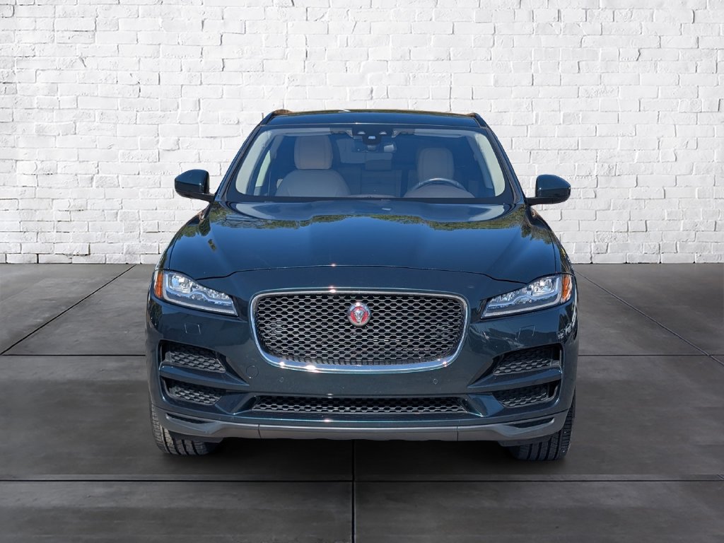 Used 2017 Jaguar F-PACE Prestige AWD/4WD image 3