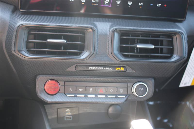 Used 2025 Ford Mustang Coupe RWD image 17