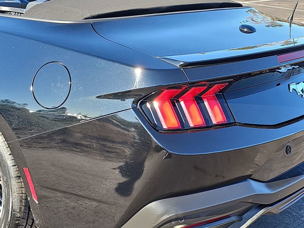 Used 2024 Ford Mustang Premium image 38