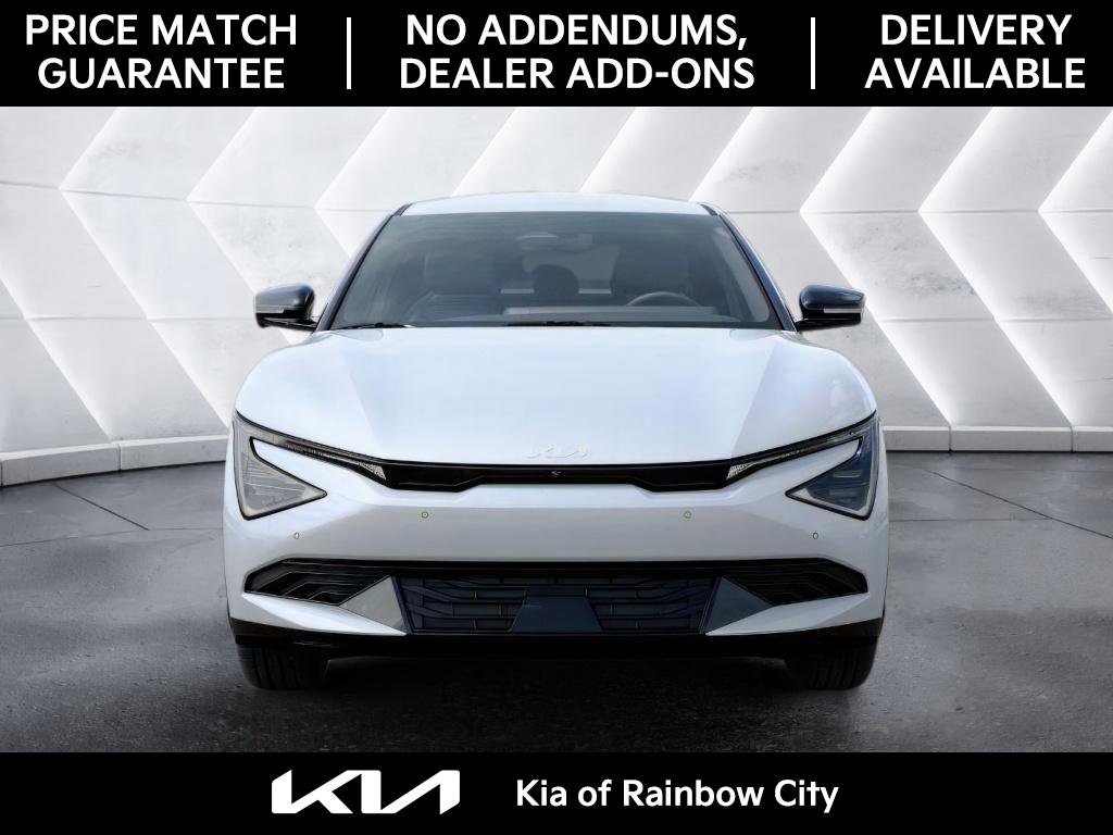 New 2025 Kia EV6 Wind RWD image 2