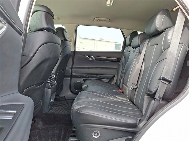 Used 2025 Genesis GV80 2.5T Standard image 10