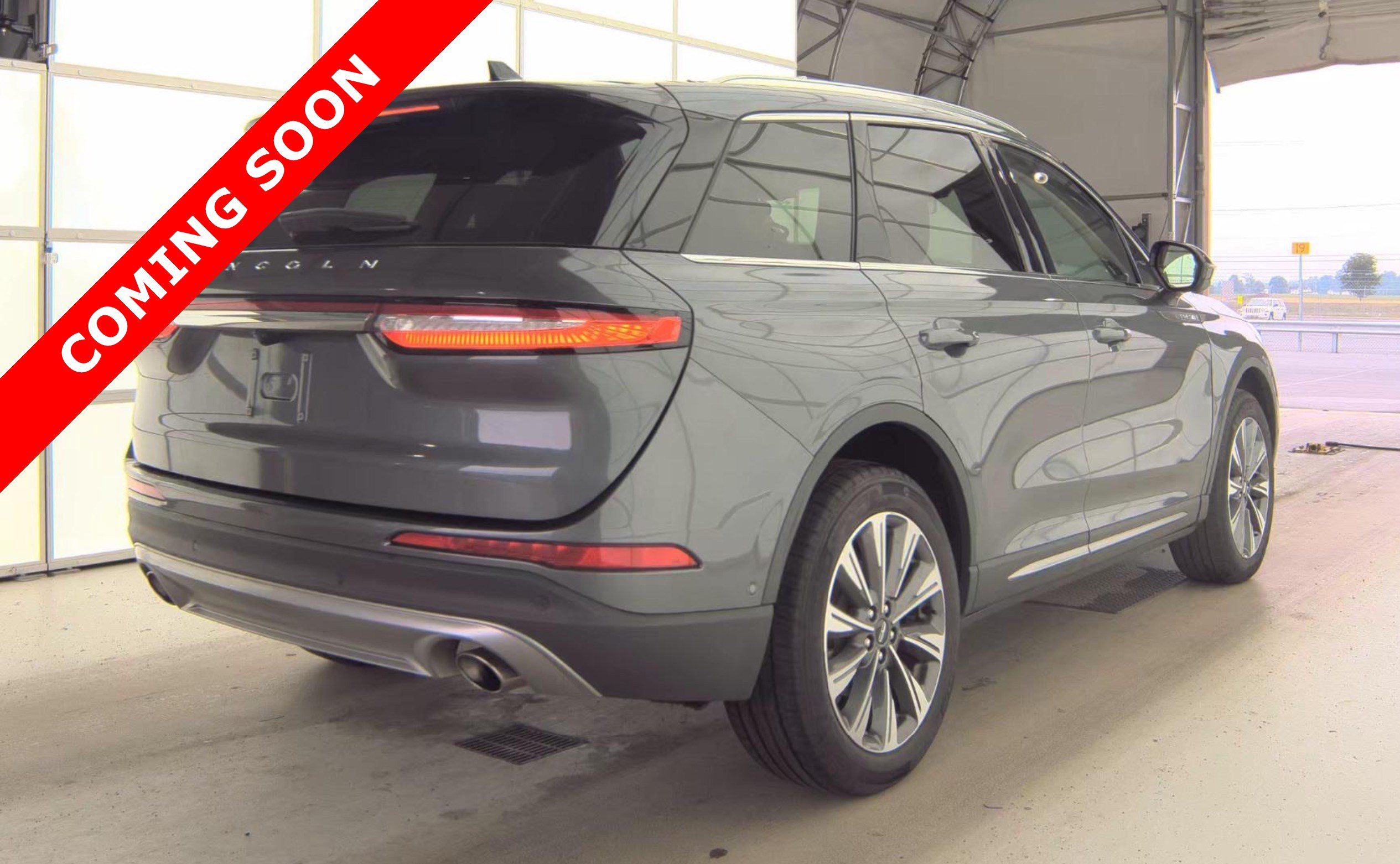 Used 2022 Lincoln Corsair Reserve w/ Equipment Group 201A AWD/4WD image 4