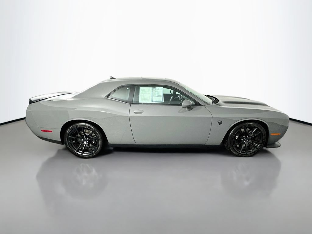 Used 2023 Dodge Challenger SRT Hellcat RWD image 8