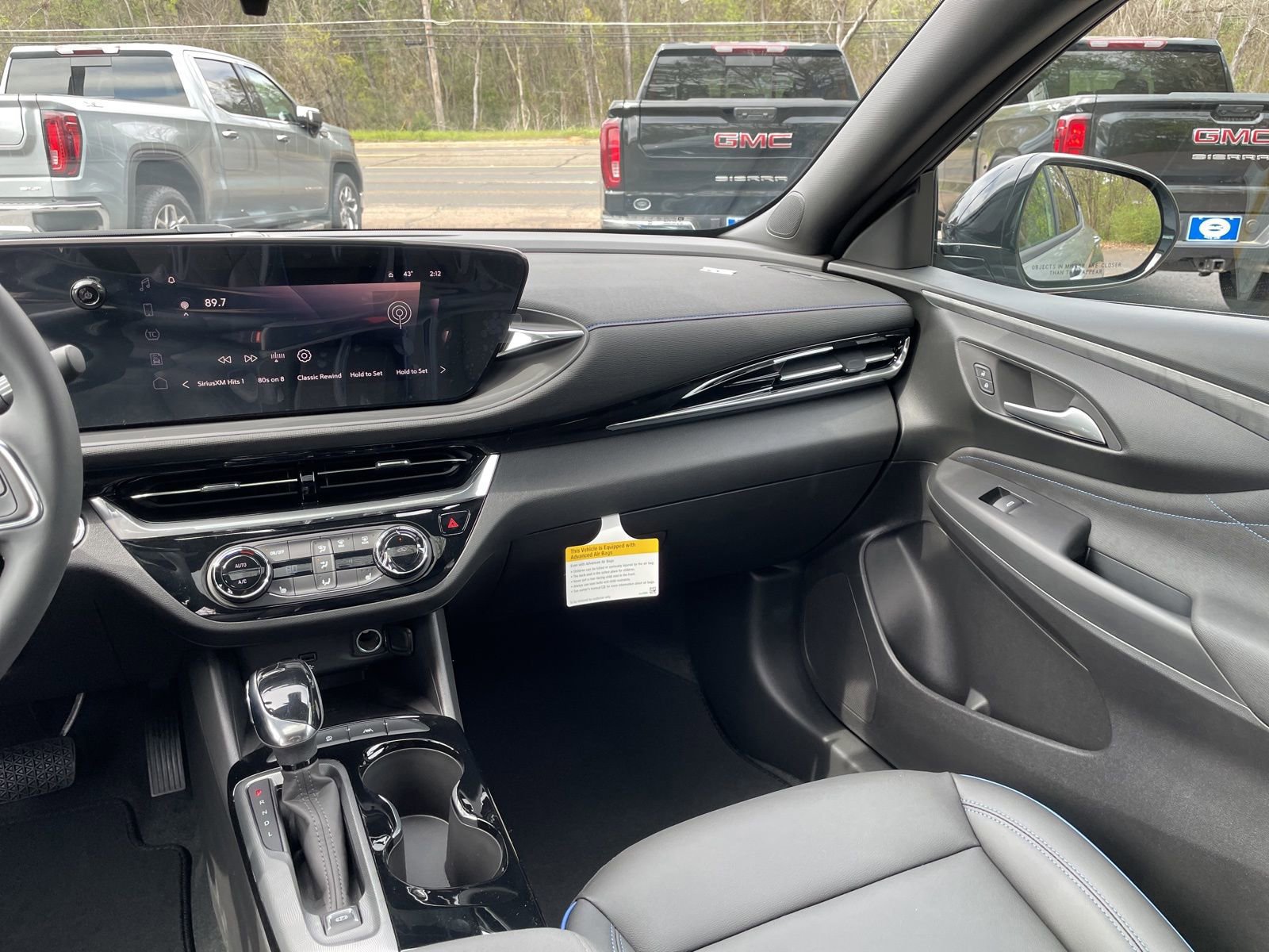 New 2026 Buick Envista Sport Touring w/ Convenience I Package FWD image 23