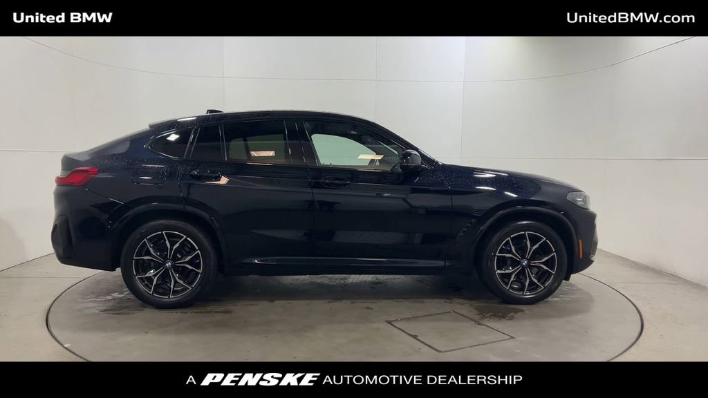 Certified 2024 BMW X4 M40i image 9
