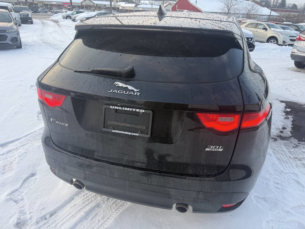 Used 2020 Jaguar F-PACE Prestige image 9
