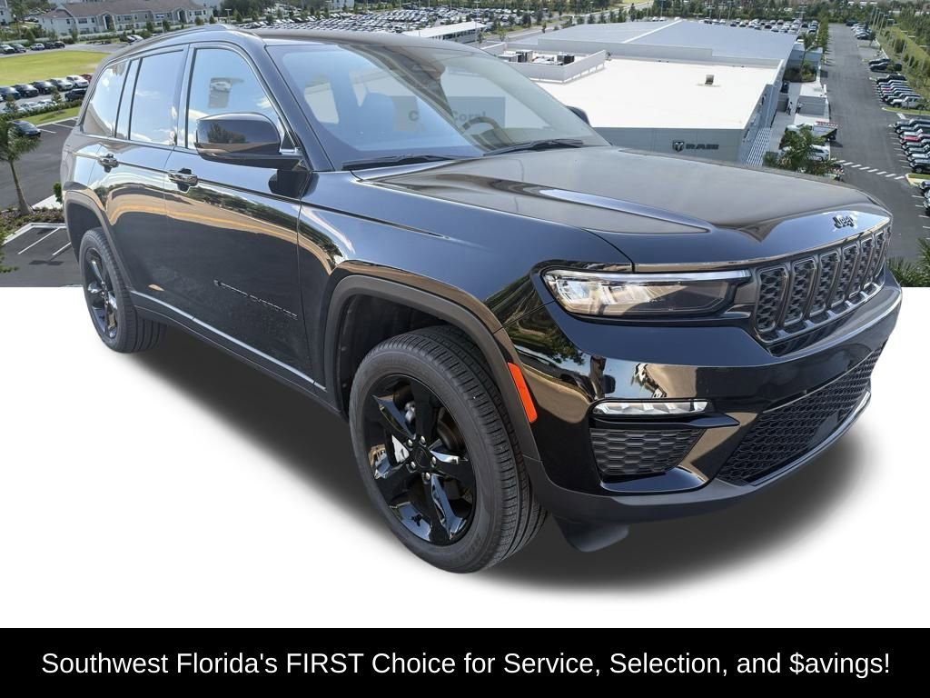 Certified 2025 Jeep Grand Cherokee Limited w/ Black Appearance Package image 2