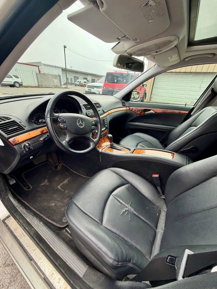 Used 2008 Mercedes-Benz E 350 E 350 4MATIC Wagon 4D image 24