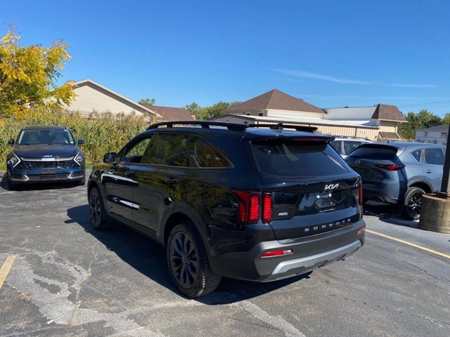 Certified 2022 Kia Sorento X-Line EX image 5