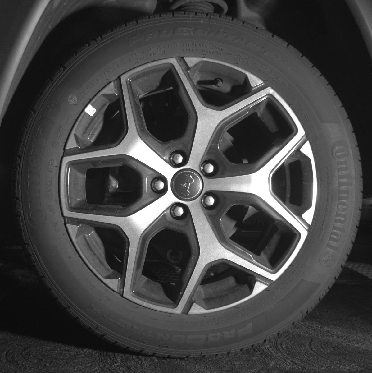 Used 2025 Jeep Compass Limited image 14