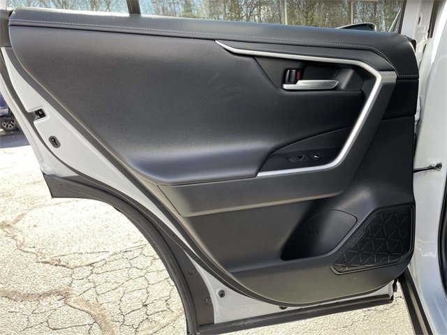 Used 2023 Toyota RAV4 Limited image 16