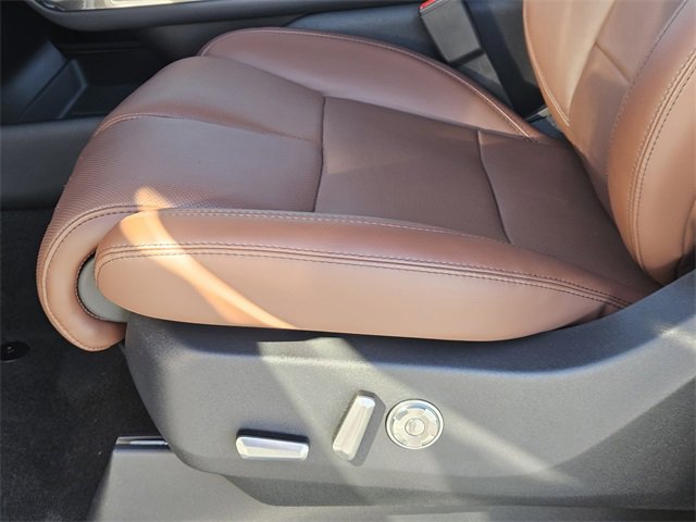 New 2025 Lincoln Navigator Reserve image 22