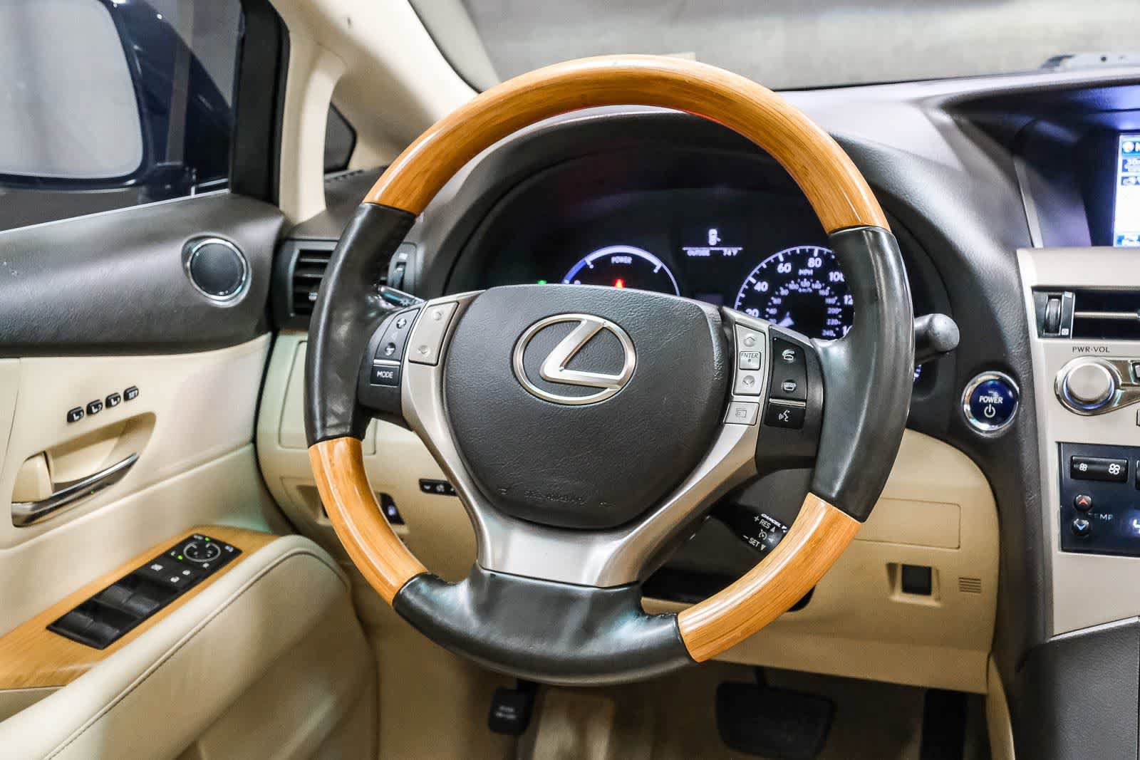 Used 2015 Lexus RX 450h FWD image 19