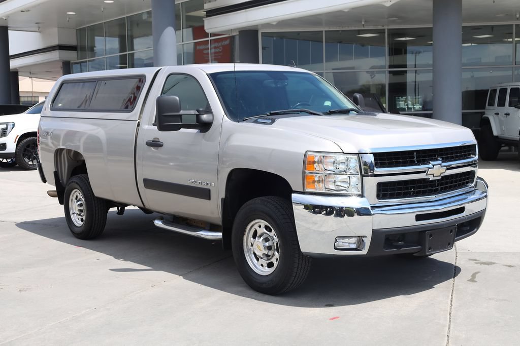 Used 2007 Chevrolet Silverado 2500 LT w/ 1LT Convenience Package AWD/4WD image 8