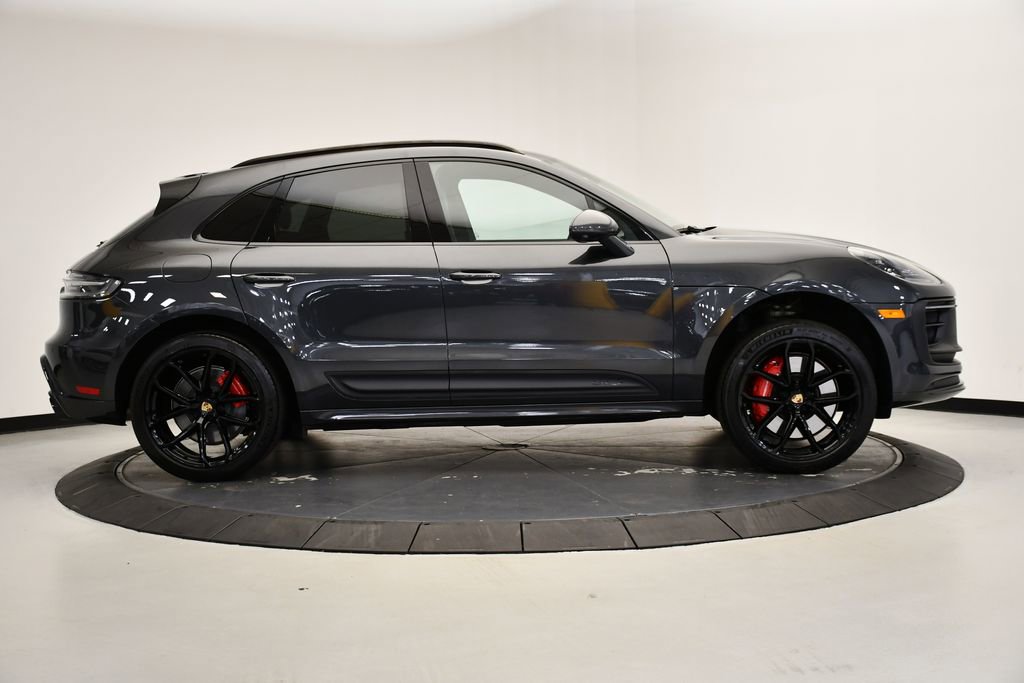 Certified 2024 Porsche Macan GTS image 8