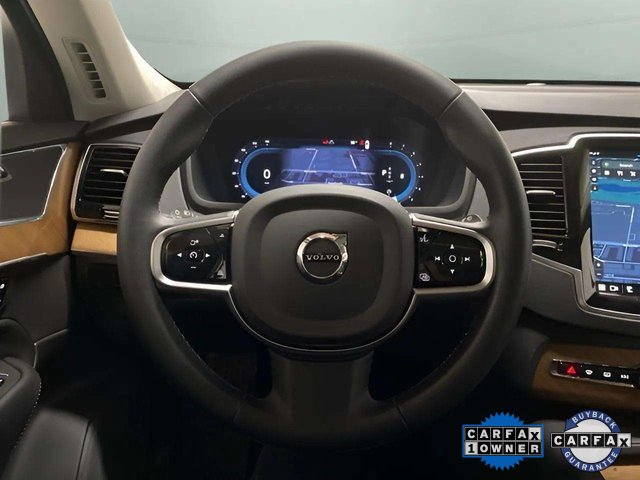 Used 2025 Volvo XC90 B6 Plus image 11