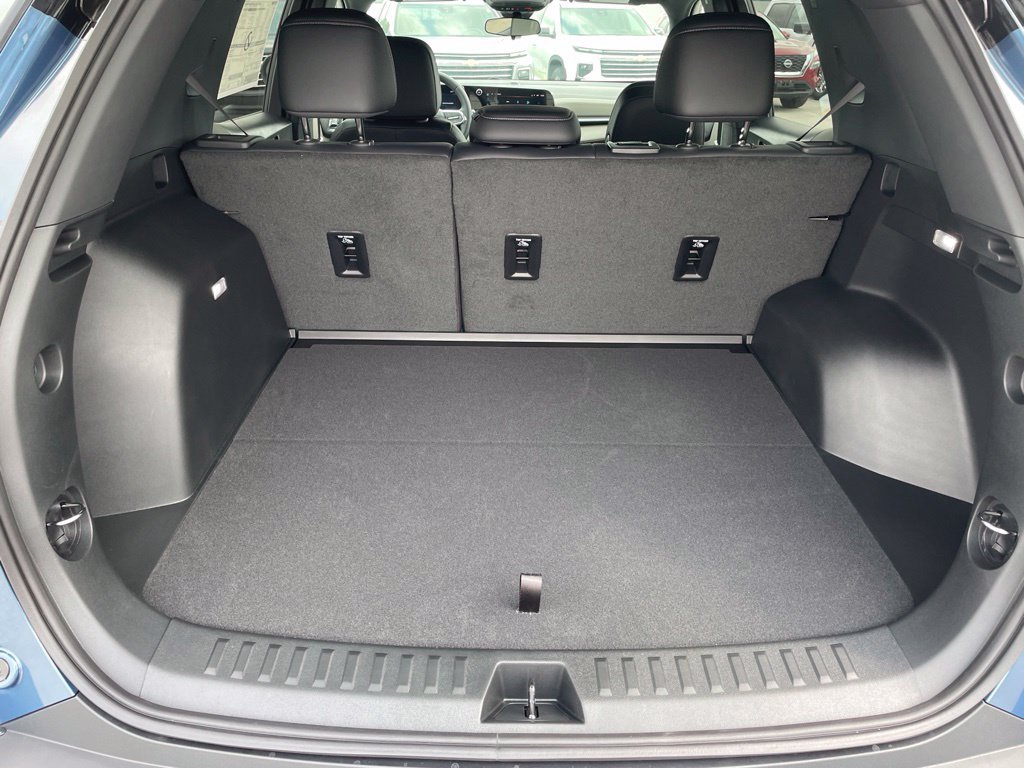 New 2027 Chevrolet Equinox LT w/ Convenience Package II AWD/4WD image 8