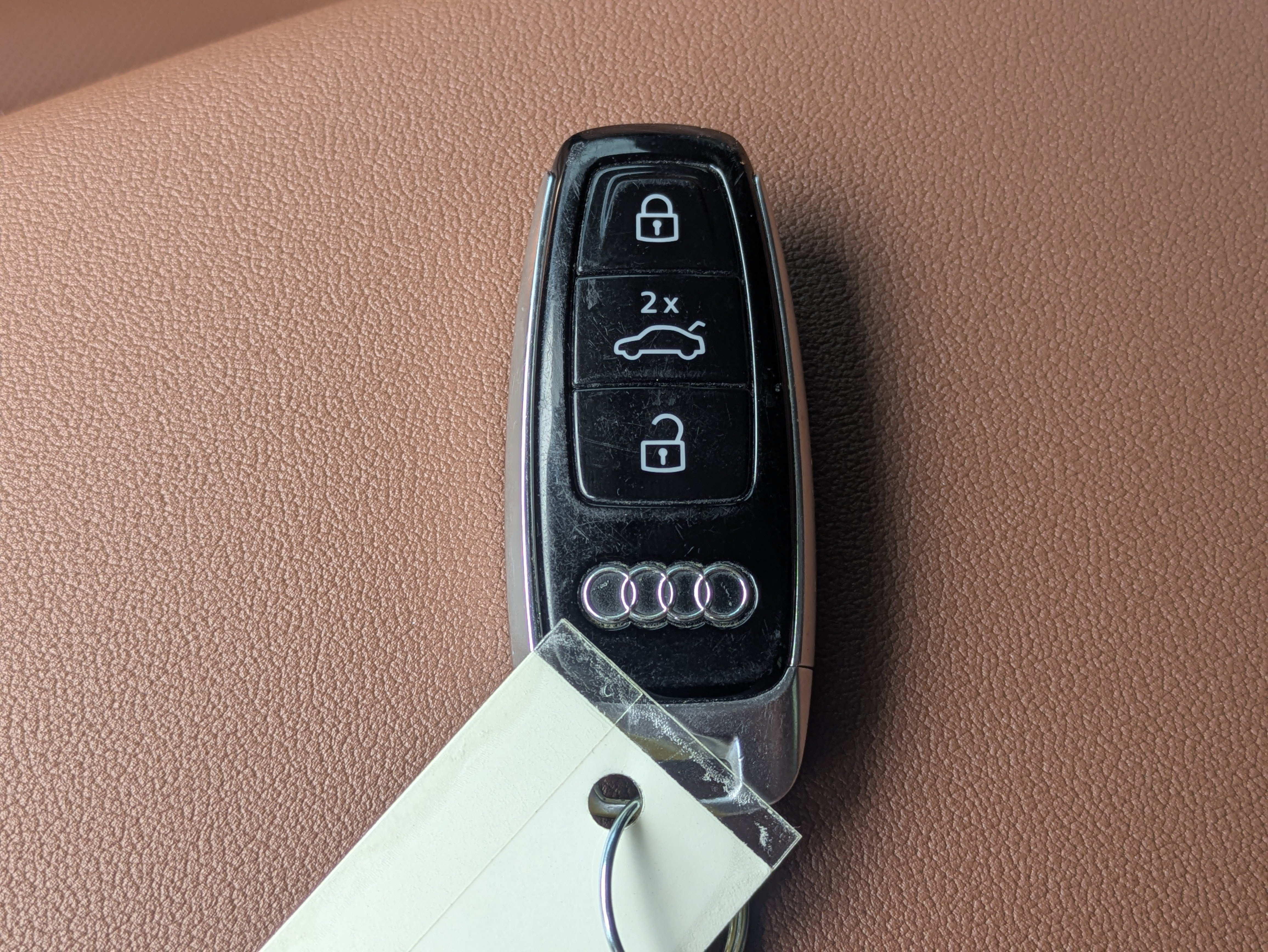 Used 2022 Audi Q8 Premium Plus AWD/4WD image 31