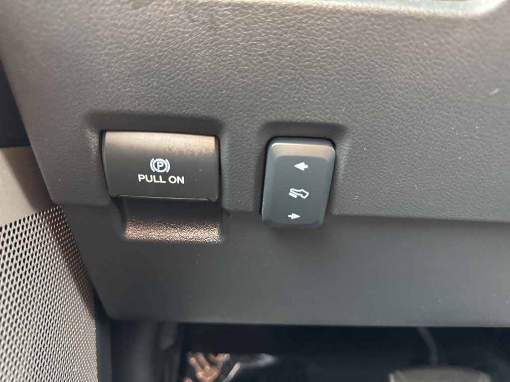 Used 2024 Ford F350 Lariat image 40