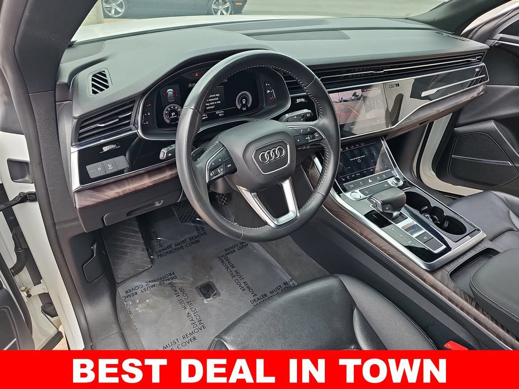 Used 2019 Audi Q8 Premium Plus w/ Premium Plus AWD/4WD image 16
