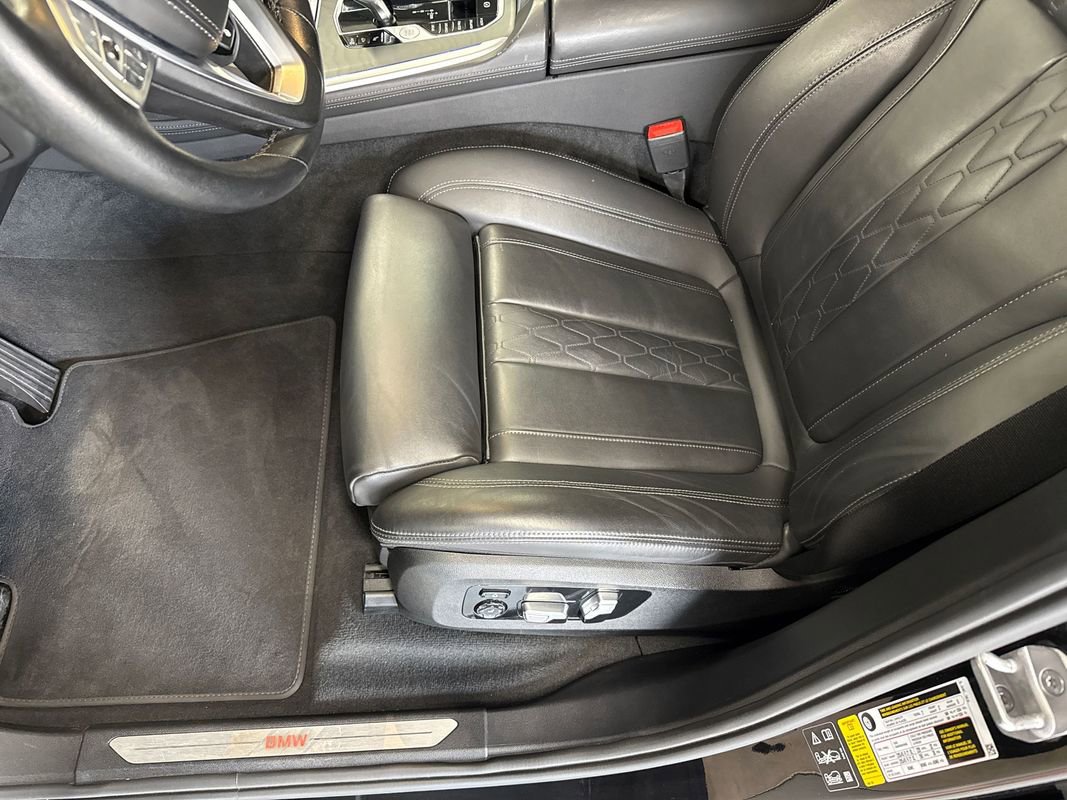 Used 2022 BMW X7 xDrive40i image 27