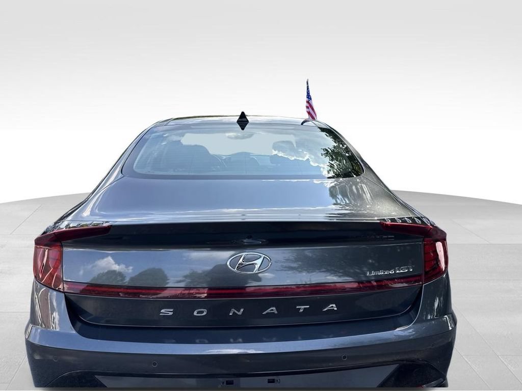 Used 2022 Hyundai Sonata Limited FWD image 4