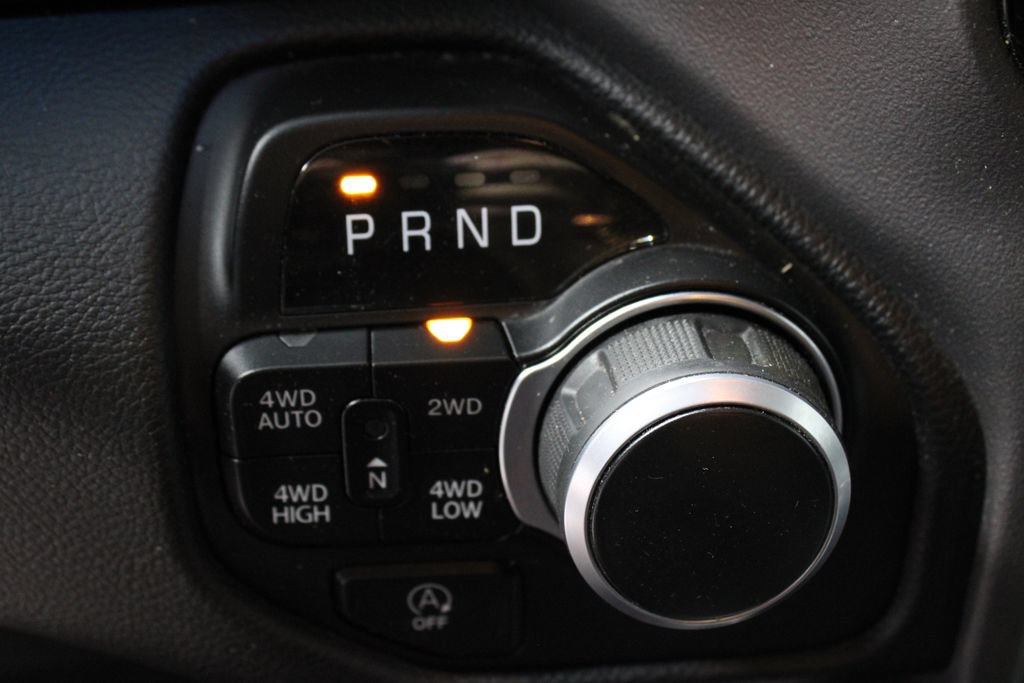 Used 2023 RAM 1500 Big Horn AWD/4WD image 31