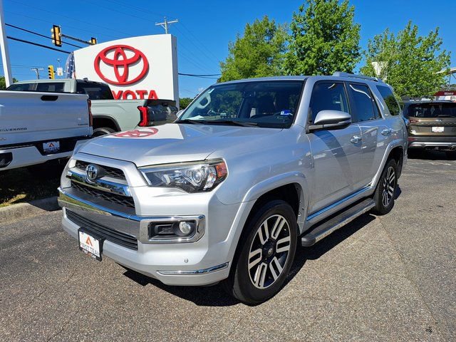 Used 2017 Toyota 4Runner Limited AWD/4WD image 2