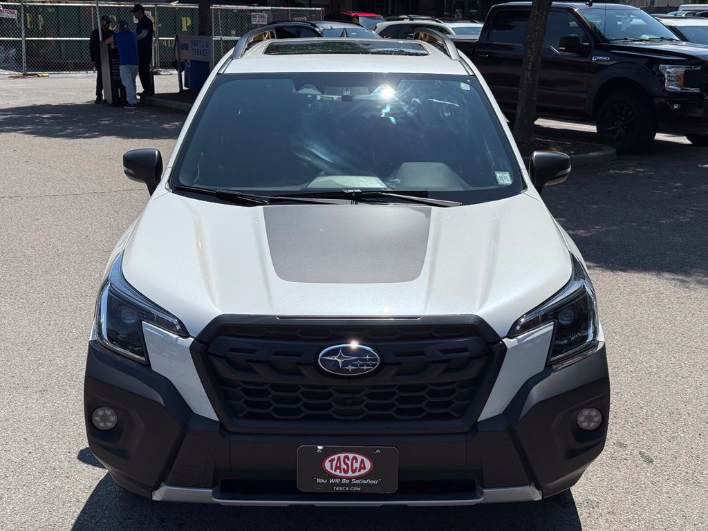 Certified 2025 Subaru Forester Wilderness w/ Wilderness Package AWD/4WD image 2