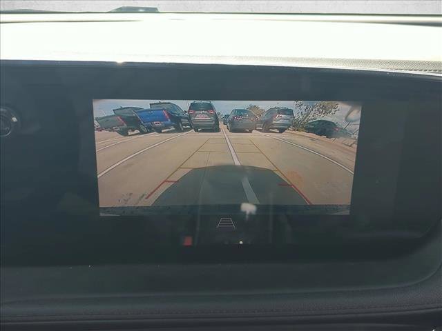 Used 2024 Buick Encore GX Sport Touring image 11