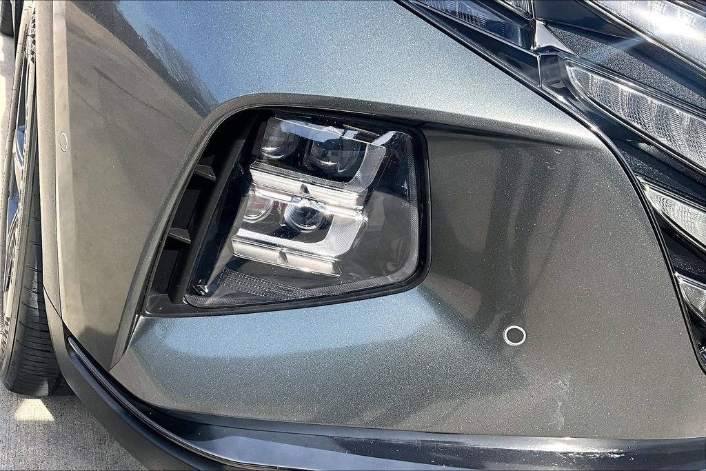 Used 2023 Hyundai Tucson Limited image 39