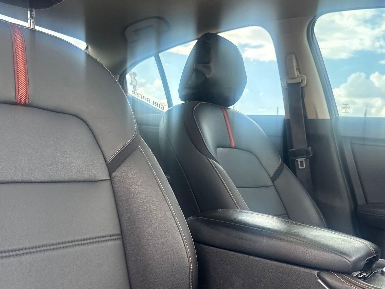 Certified 2023 Nissan Sentra SR w/ SR Premium Package FWD image 32