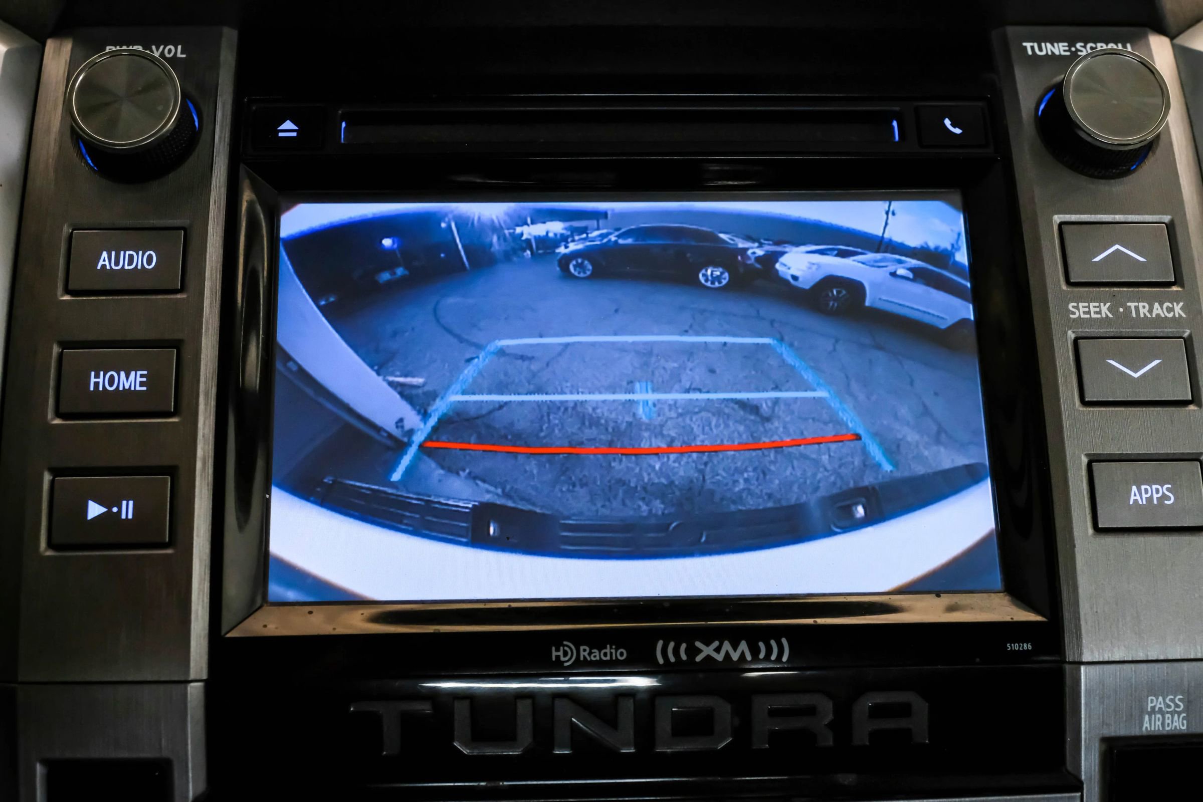 Used 2018 Toyota Tundra SR5 w/ SR5 Upgrade Package RWD image 19