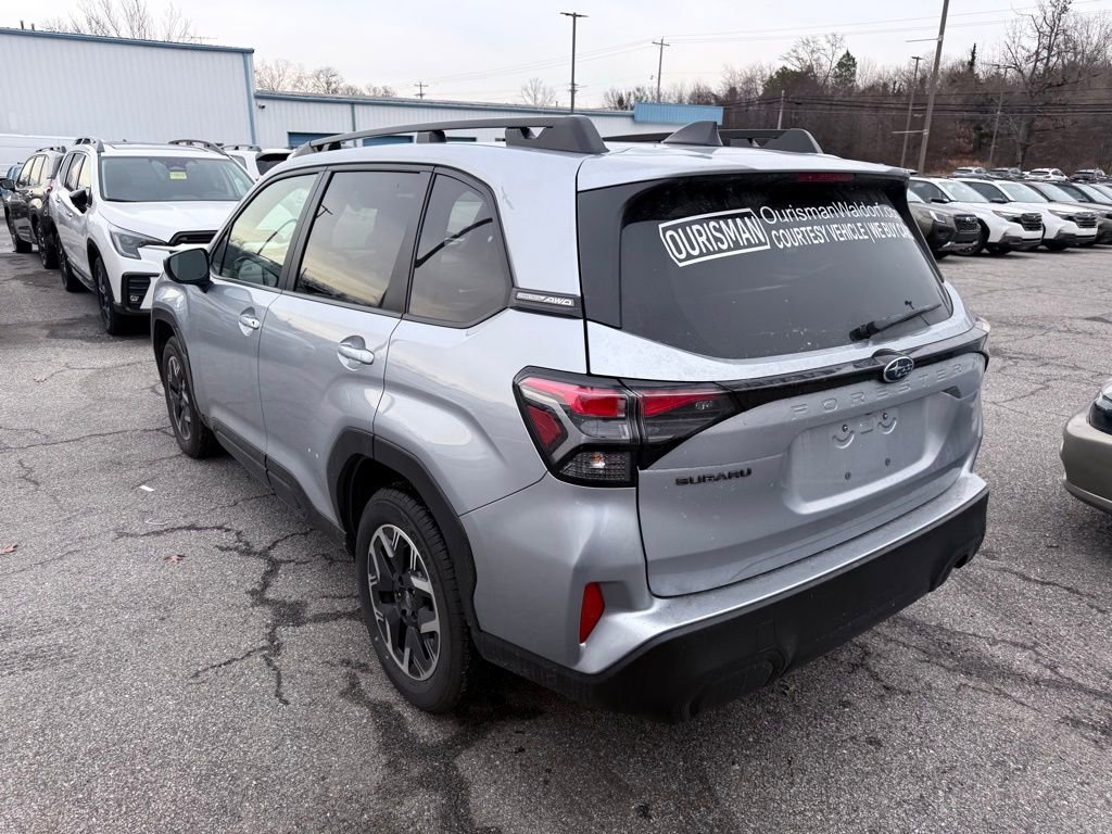 Certified 2025 Subaru Forester Premium image 5