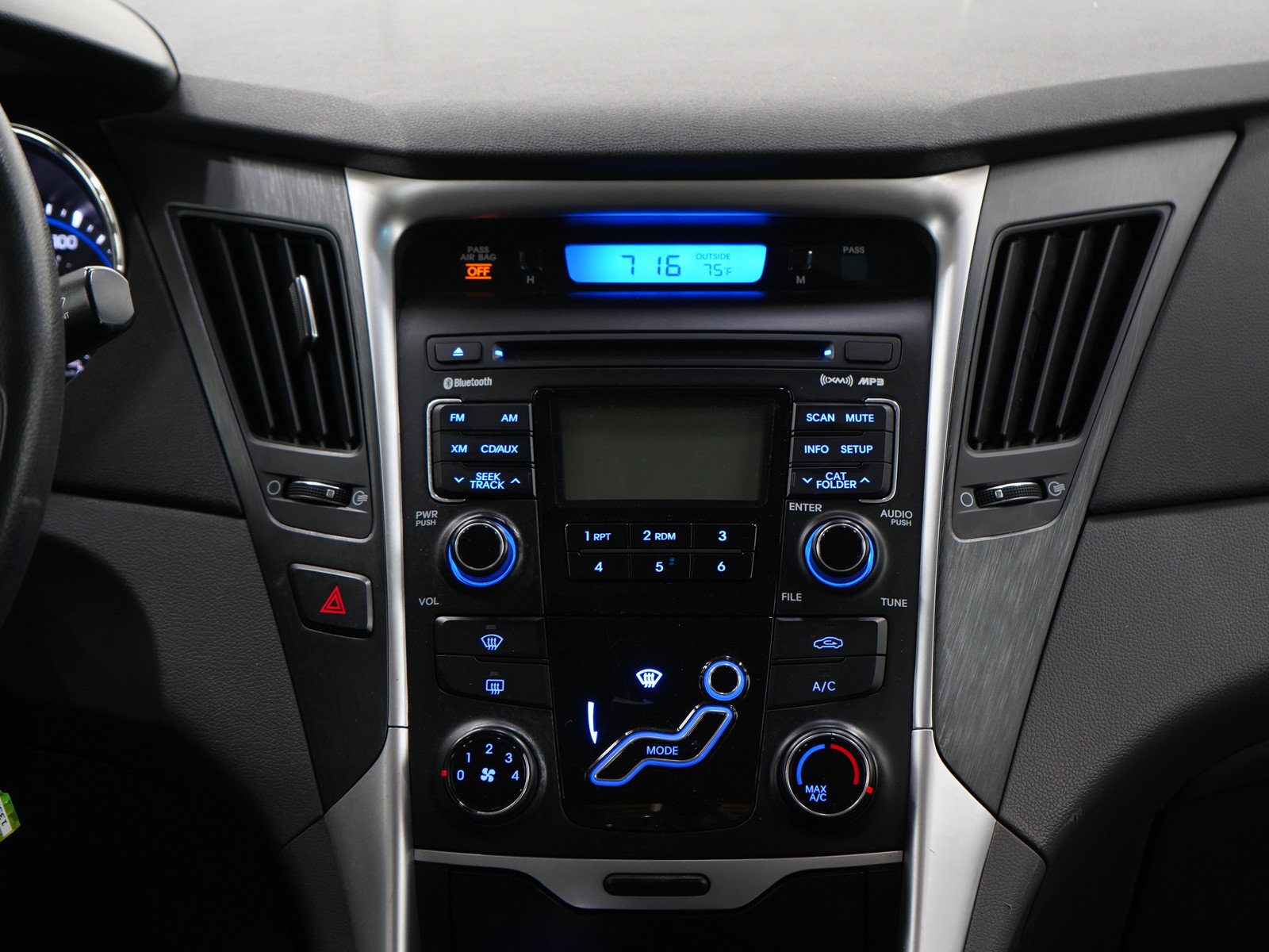 Used 2011 Hyundai Sonata GLS FWD image 15