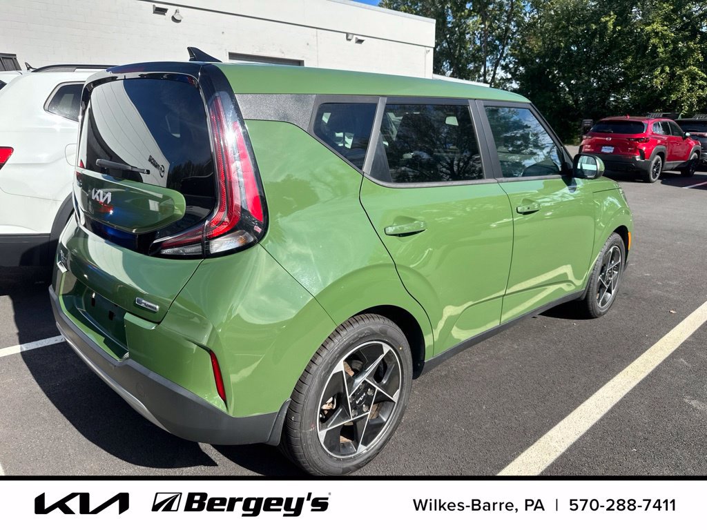 Certified 2023 Kia Soul EX FWD image 6