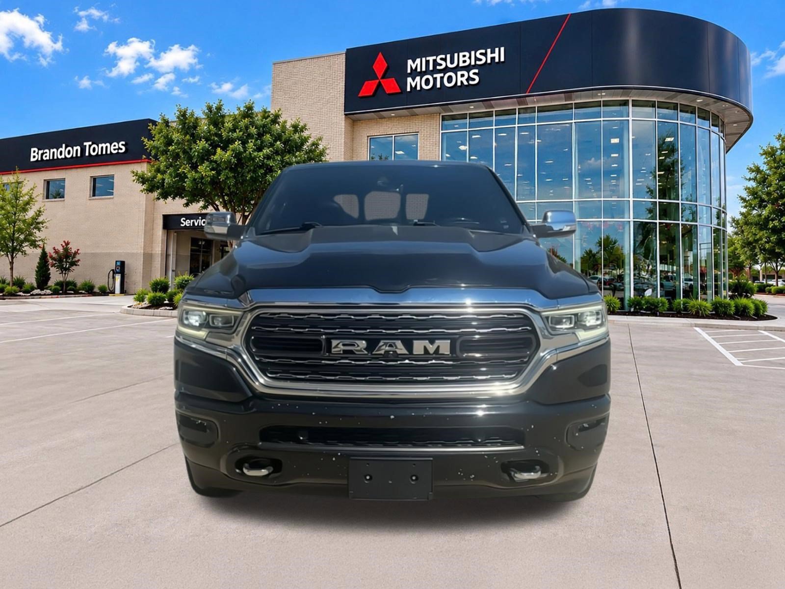 Used 2022 RAM 1500 Limited RWD image 4