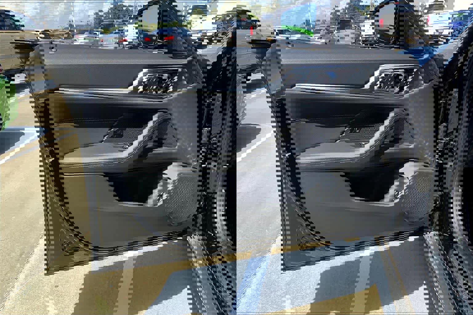 Used 2023 BMW i4 eDrive40 w/ Premium Package image 25