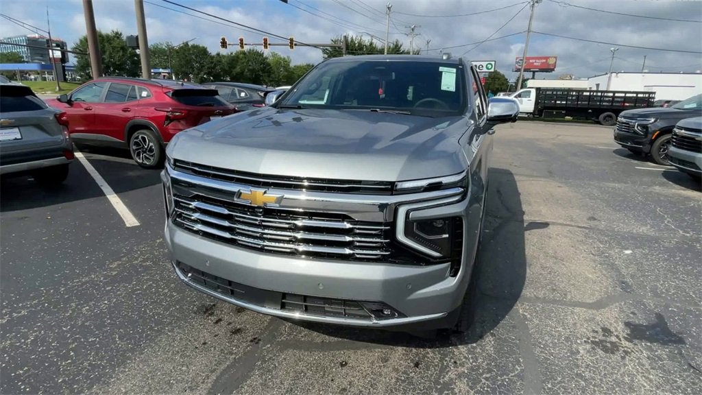 New 2025 Chevrolet Tahoe Premier w/ Sun And Tow Package image 5