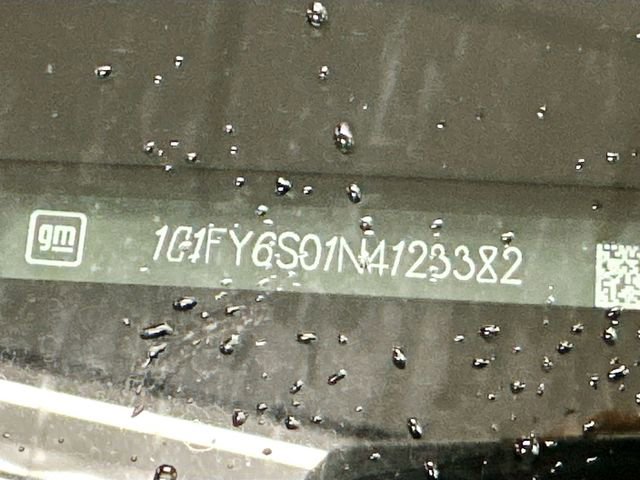 Used 2022 Chevrolet Bolt EUV LT w/ Convenience Package image 30