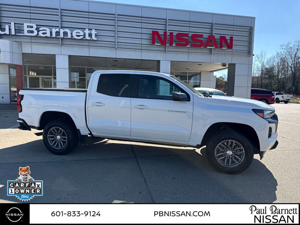 Used 2024 Chevrolet Colorado LT w/ LT Convenience Package image 8