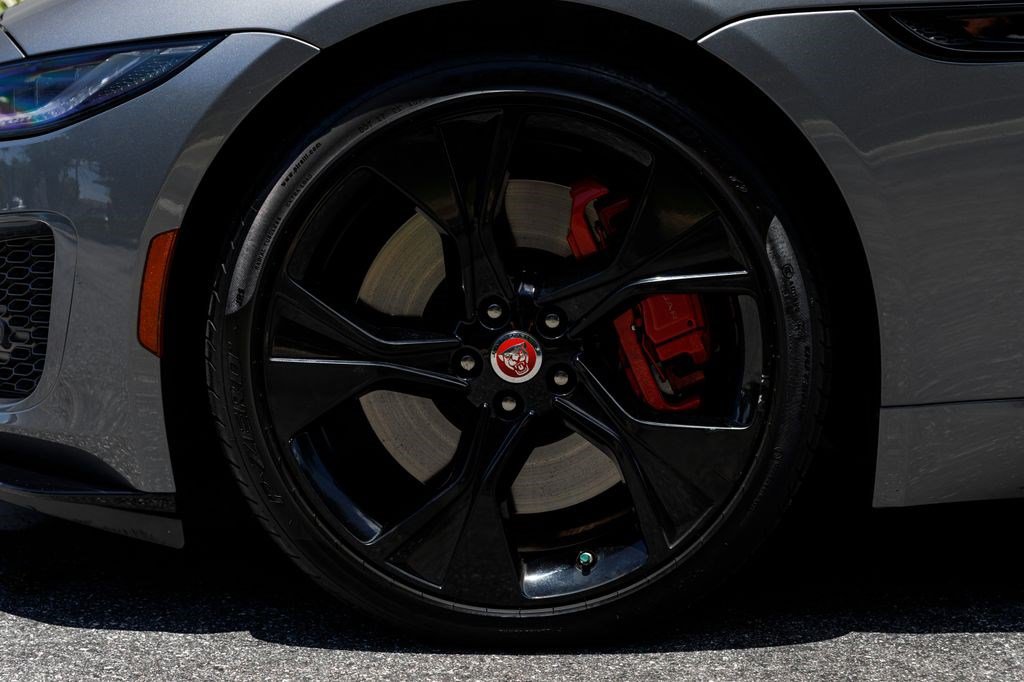 Used 2023 Jaguar F-TYPE Coupe RWD image 30