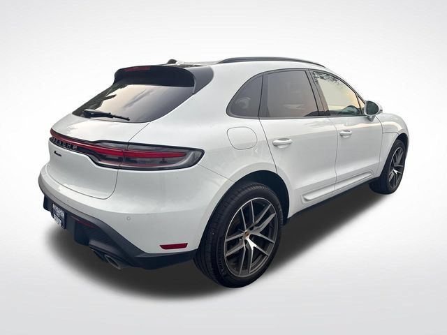 Used 2022 Porsche Macan AWD/4WD image 5