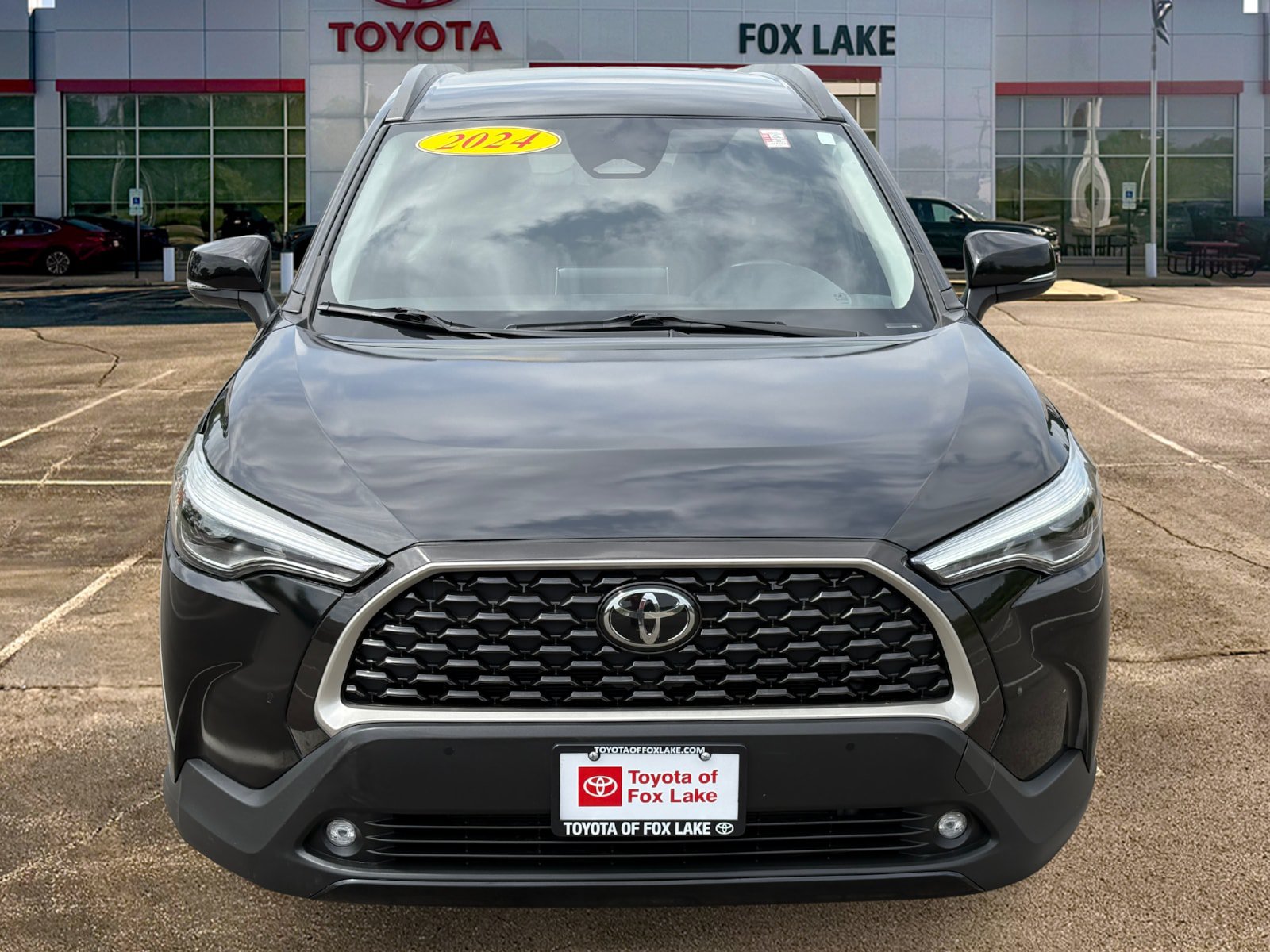 Used 2024 Toyota Corolla Cross XLE AWD/4WD image 8