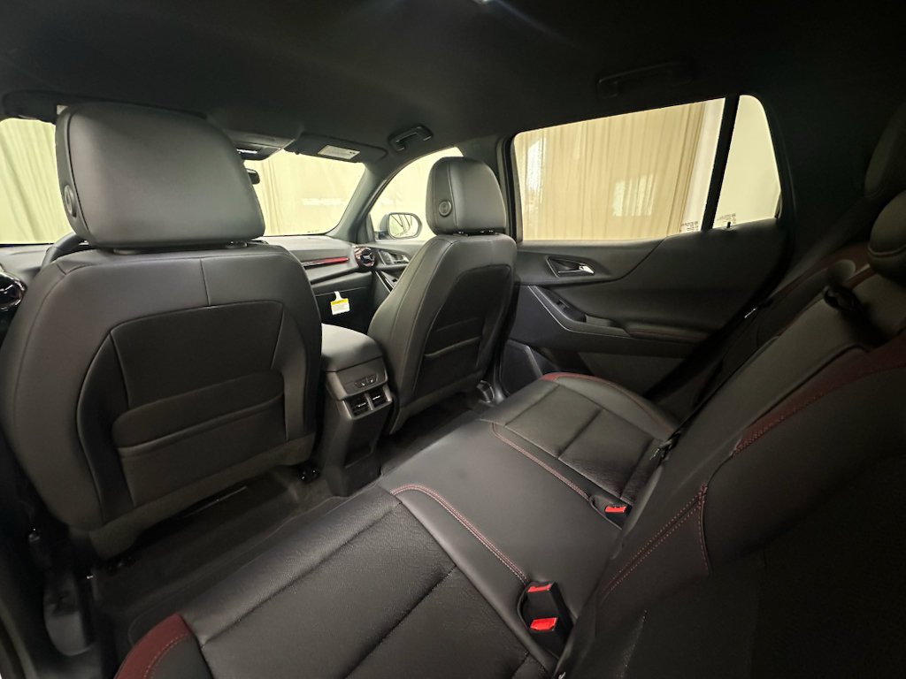 New 2027 Chevrolet Equinox RS w/ Convenience Package III FWD image 15