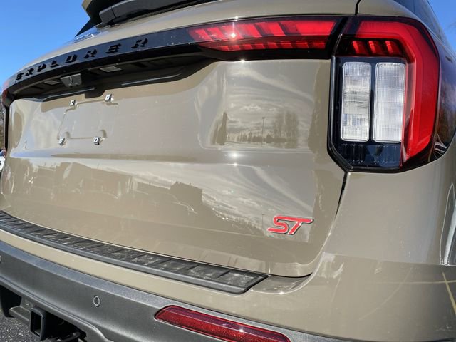 New 2026 Ford Explorer ST w/ Sun And Sound Package image 37
