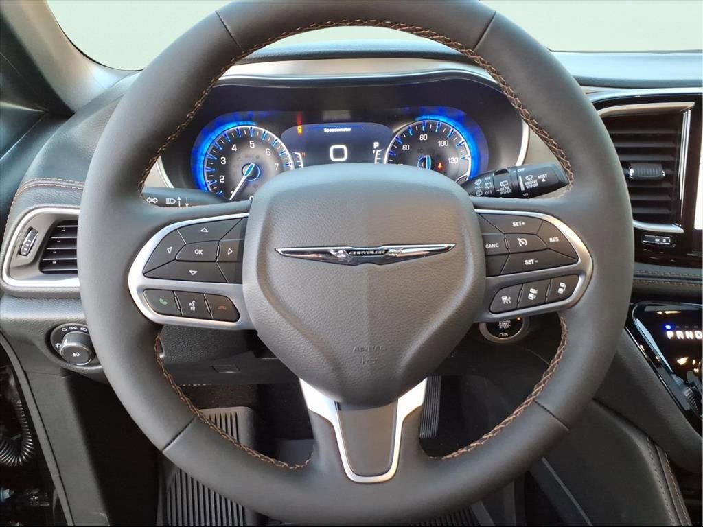 New 2026 Chrysler Pacifica Pinnacle w/ Trailer Tow Group image 16