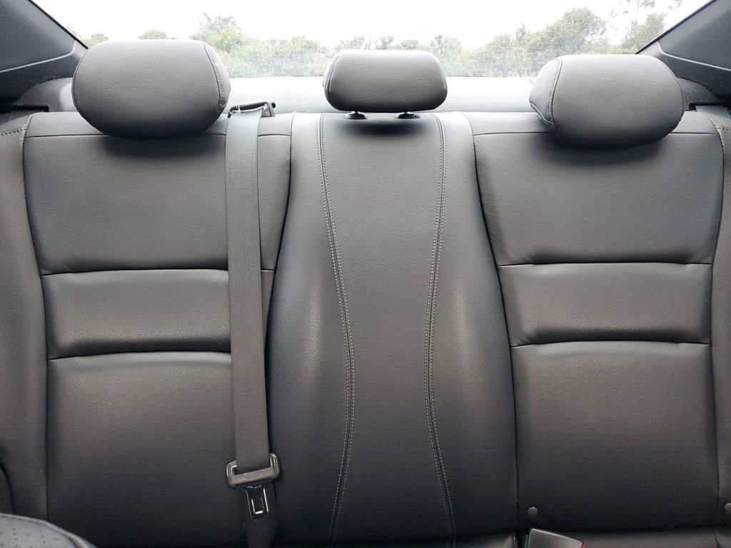 Used 2017 Honda Accord EX-L image 13