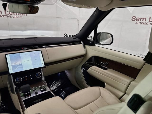 Used 2023 Land Rover Range Rover Long Wheelbase SE AWD/4WD image 24